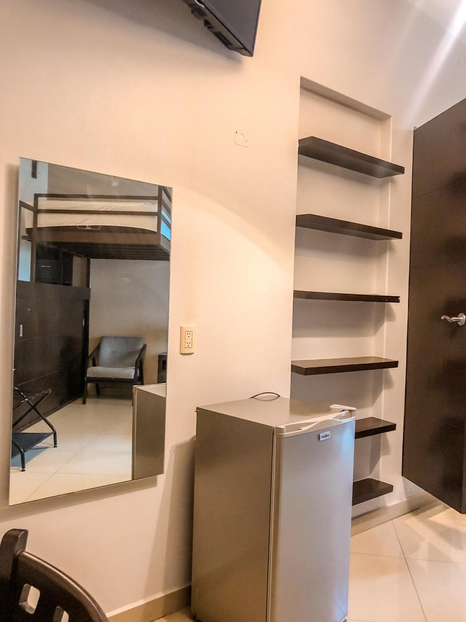 Suites Hamburgo 멕시코 시 외부 사진