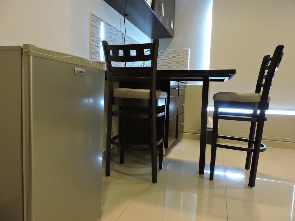 Suites Hamburgo 멕시코 시 외부 사진