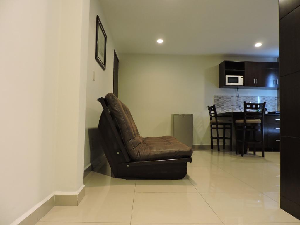 Suites Hamburgo 멕시코 시 외부 사진